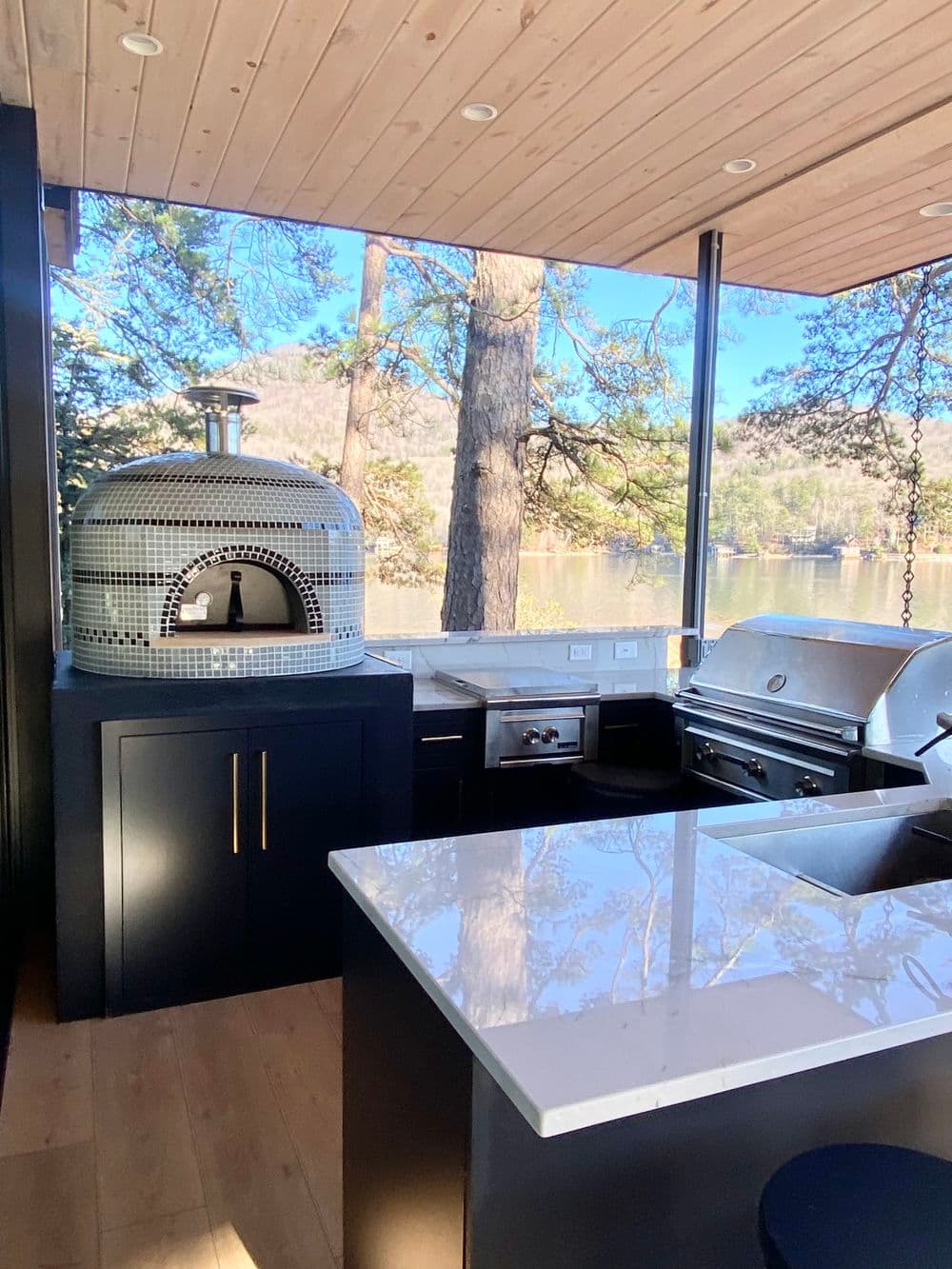 Outdoor Kitchens image